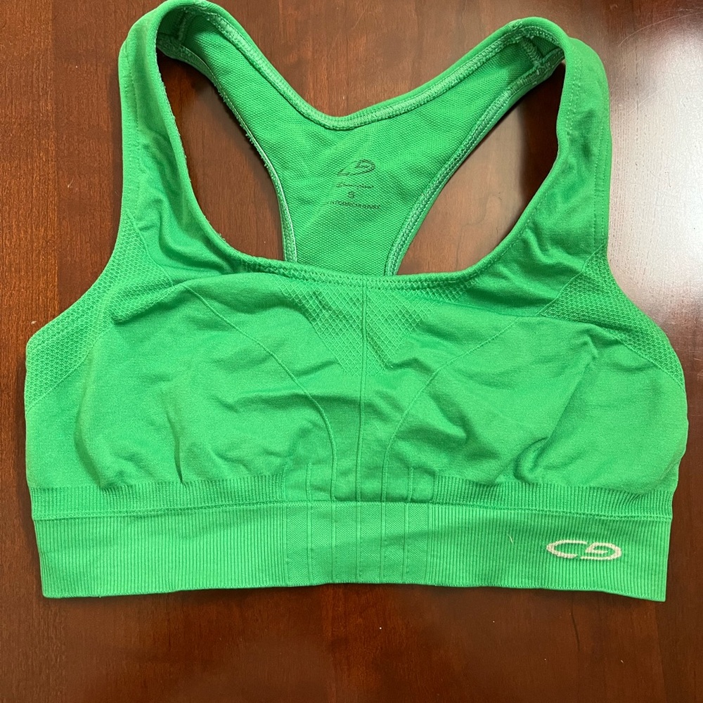 Cg sports bra, size small, green